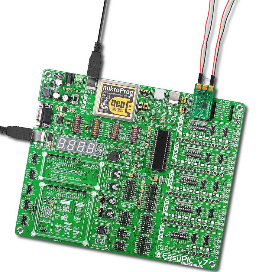 eFuse 3 Click with EasyPIC v7