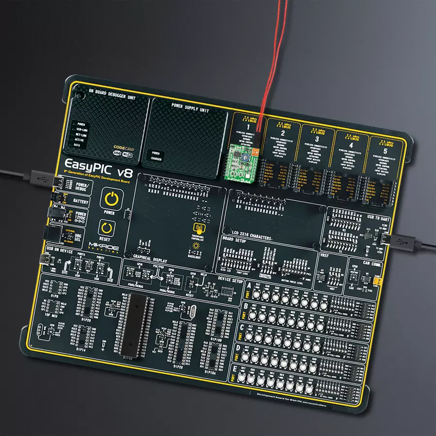 EasyPIC v8 Access DIPMB 1 - upright/background hardware assembly