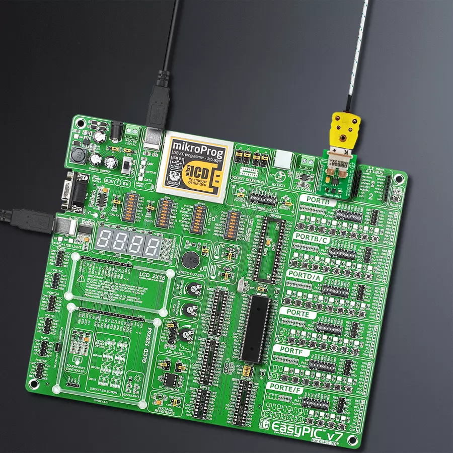 EasyPIC for dsPIC30 v7 Access MB 1 - upright/background hardware assembly