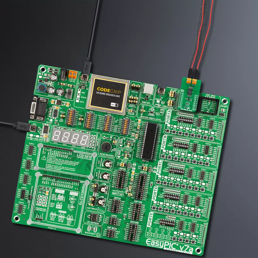 EasyPIC v7a Access MB 1 - upright/background hardware assembly