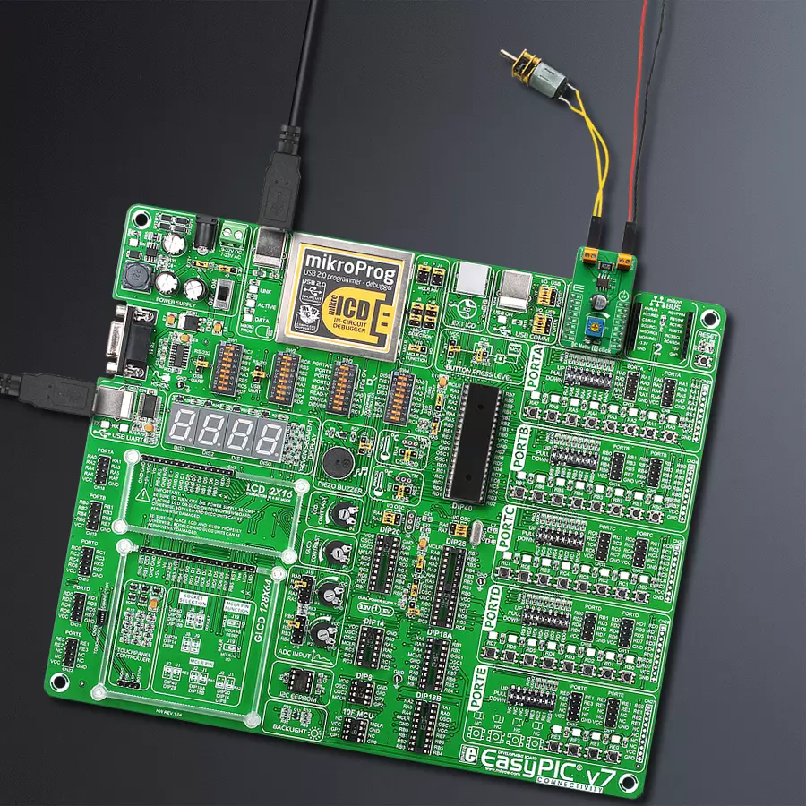 EasyPIC v7 Access MB 1 - upright/background hardware assembly