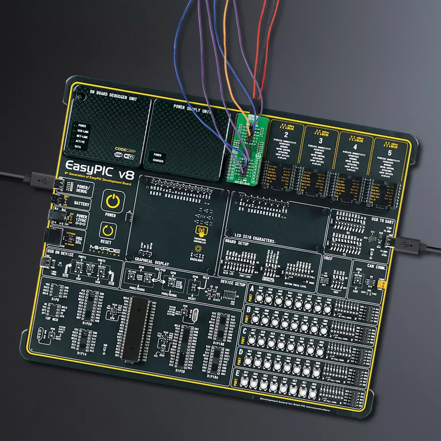EasyPIC v8 Access DIPMB 1 - upright/background hardware assembly