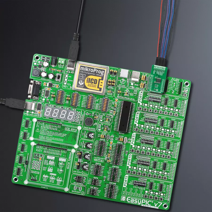 EasyPIC v7 Access MB 1 - upright/background hardware assembly
