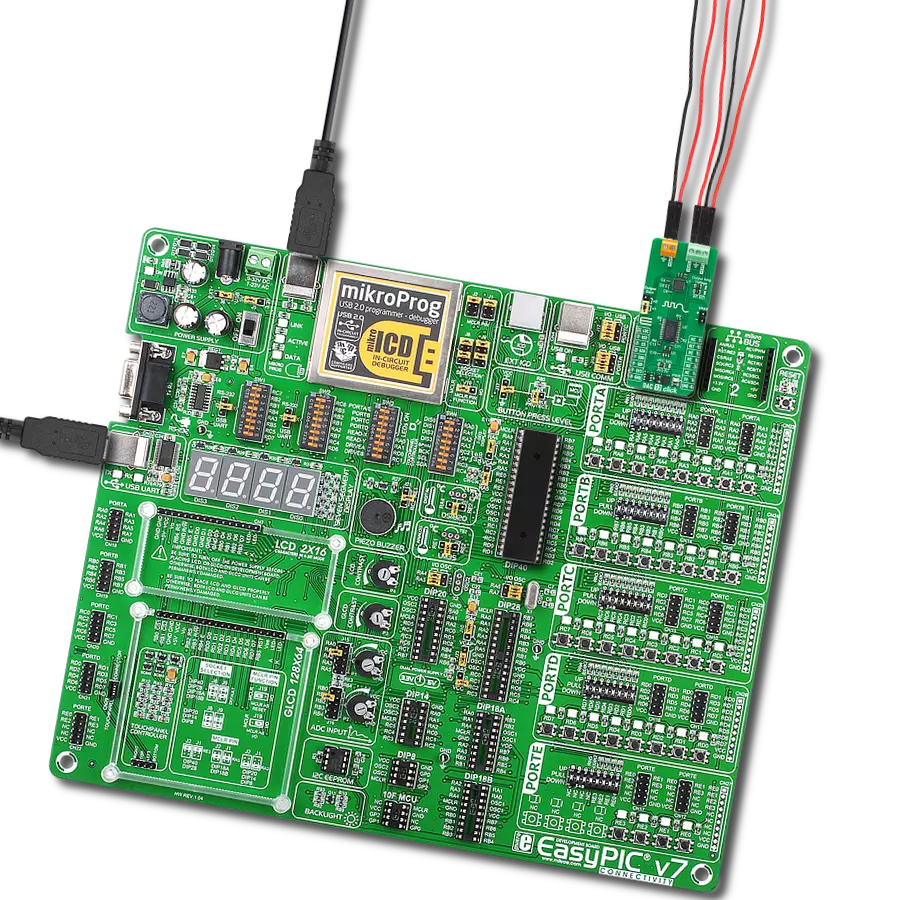 DAC 13 Click with EasyPIC v7