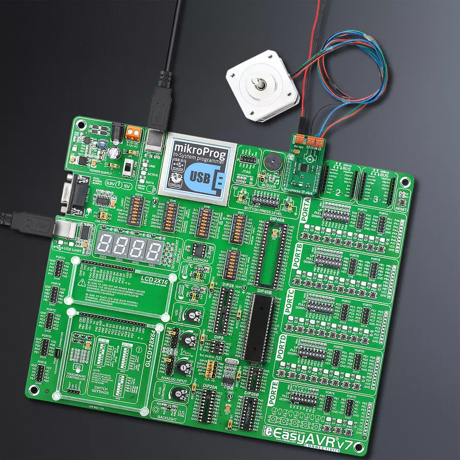 EasyAVR v7 Access DIP MB 1 - upright/background hardware assembly