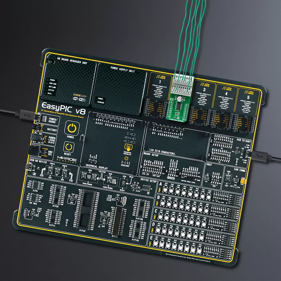 EasyPIC v8 Access DIPMB 1 - upright/background hardware assembly