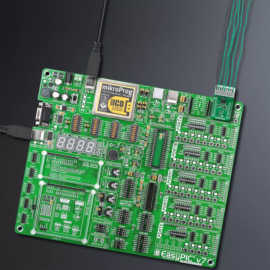 EasyPIC v7 Access MB 1 - upright/background hardware assembly