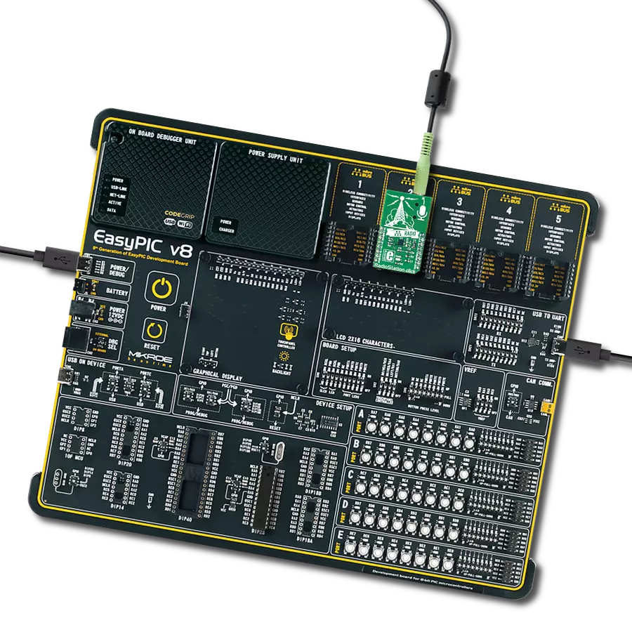 RadioStation Click with EasyPIC v8