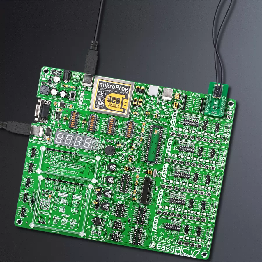 EasyPIC v7 Access MB 1 - upright/background hardware assembly