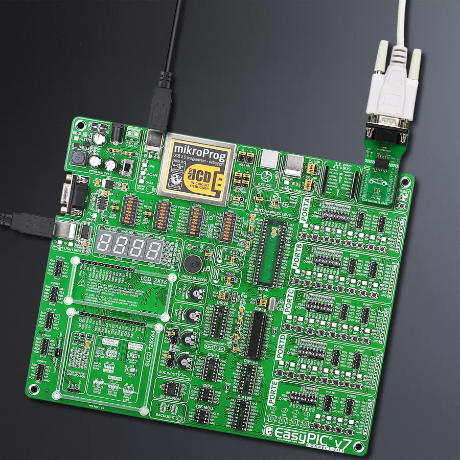 EasyPIC v7 Access MB 1 - upright/background hardware assembly