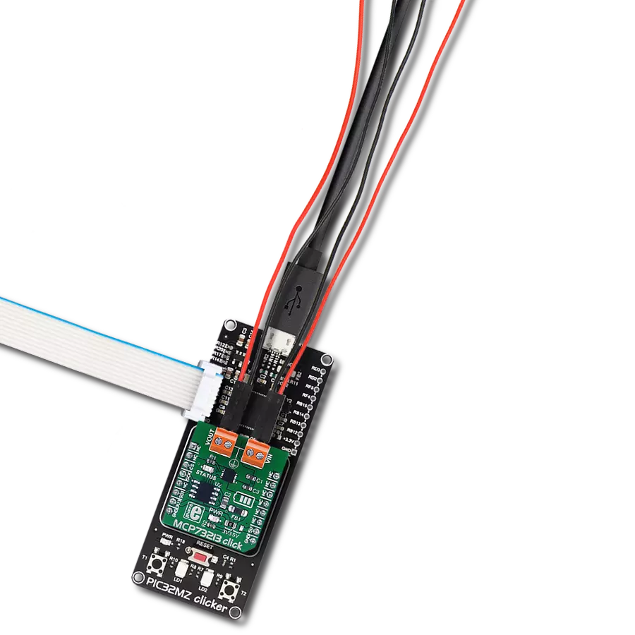 MCP73213 click with PIC32MZ clicker